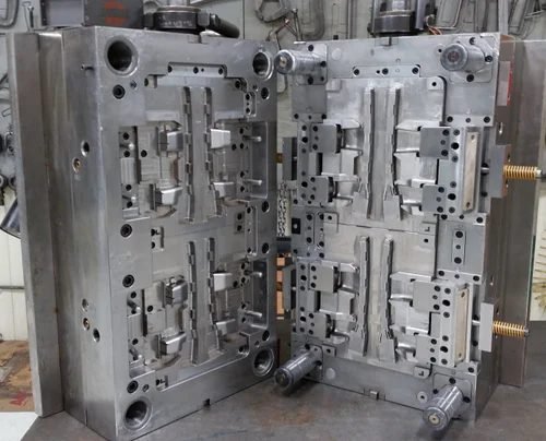 Engineering Plastic Injection Molding